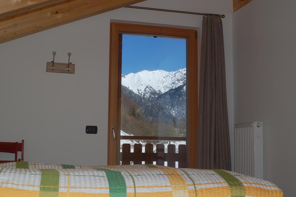 Bed and Breakfast Garni Dal Mozat Lenzumo di Concei Pokój zdjęcie